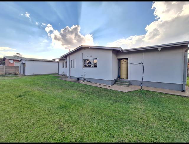 3 BEDROOM HOUSE FOR SALE IN VANDERBIJLPARK SE 1
